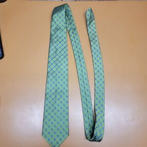 Brooks Brothers 346 Silk Tie Green Purple Diamond Floral Pattern